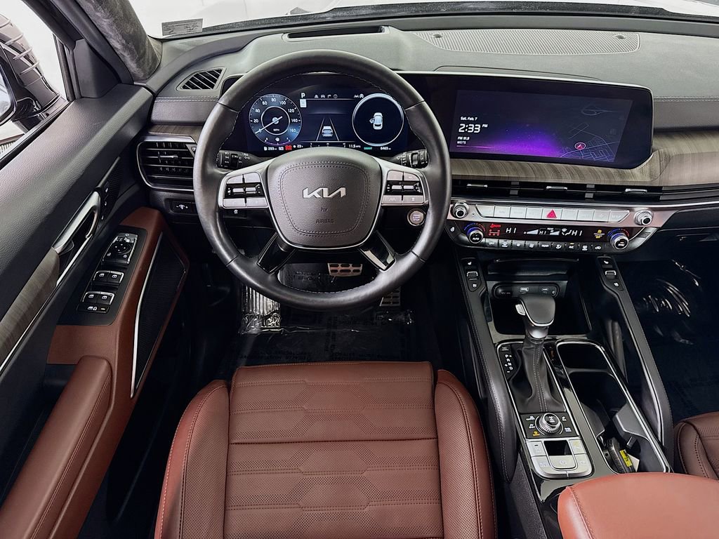 Used 2025 Kia Telluride SX Prestige image 24
