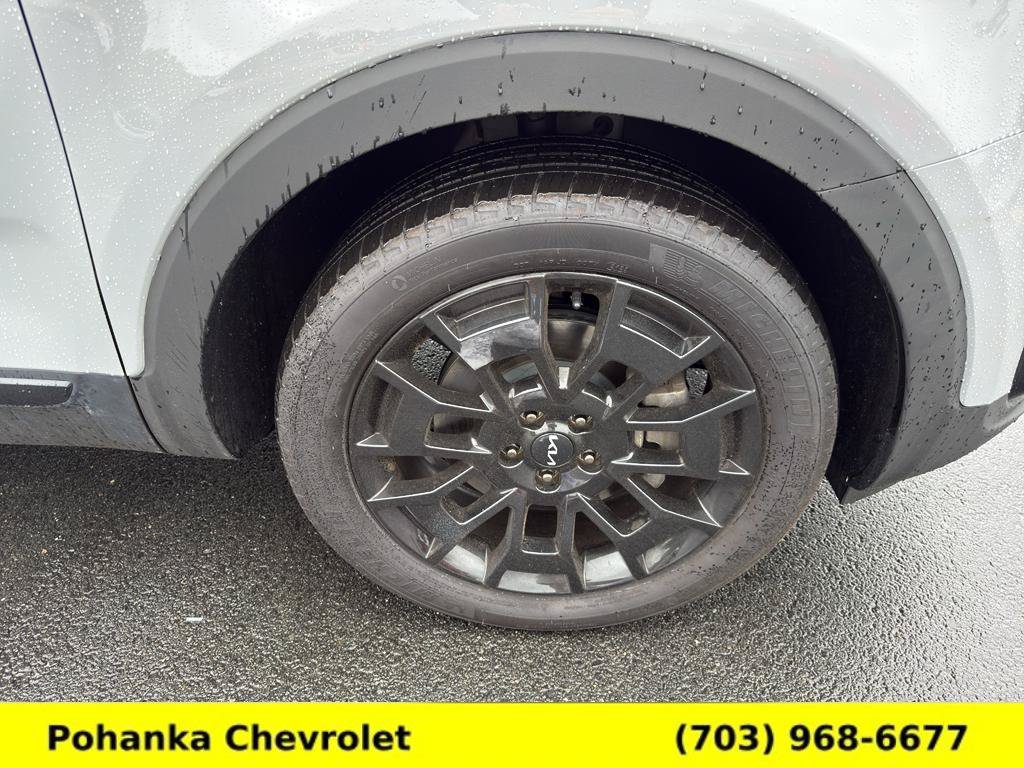 Used 2022 Kia Telluride SX w/ Nightfall Edition Package AWD/4WD image 27