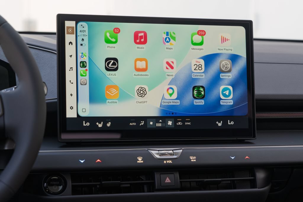 New 2026 Lexus ES 350h AWD image 12