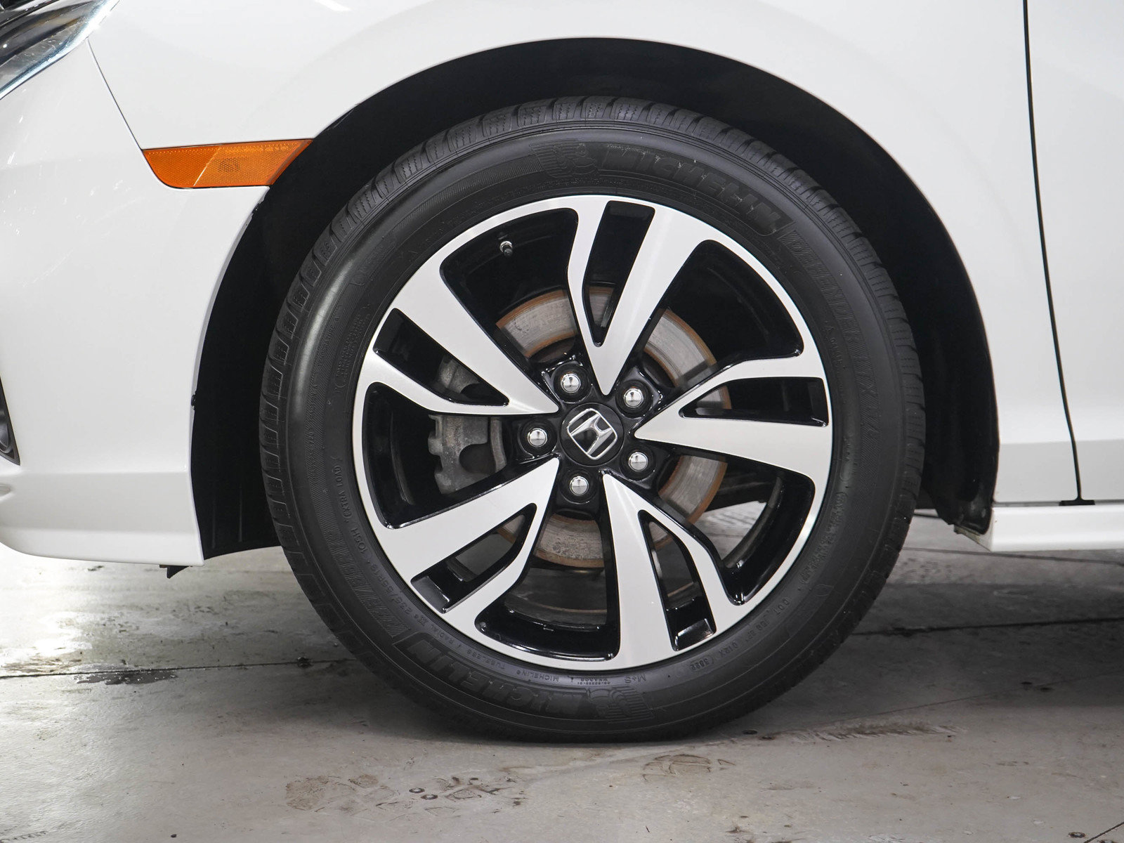 Used 2020 Honda Odyssey Elite image 35