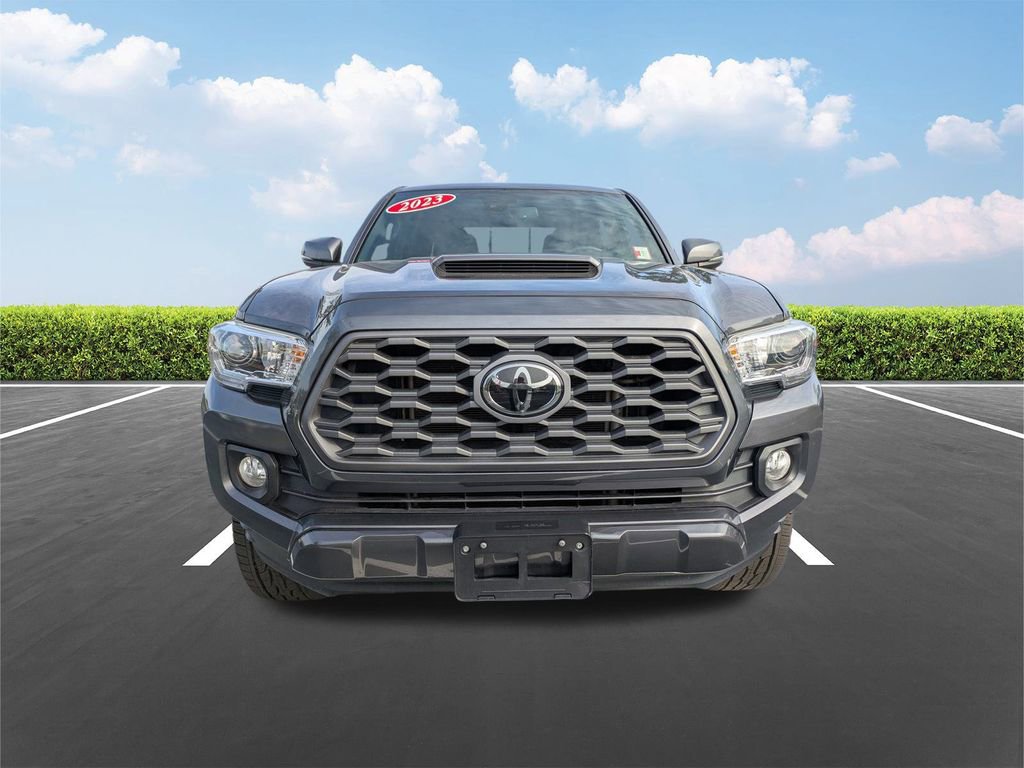 Used 2023 Toyota Tacoma TRD Sport image 9