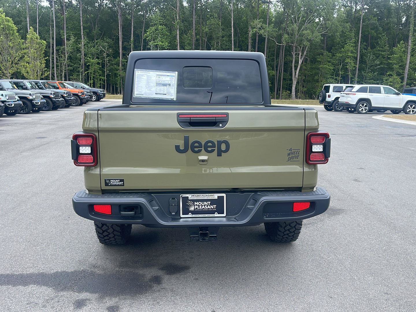 New 2026 Jeep Gladiator Sport AWD/4WD image 6