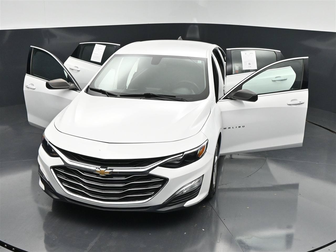 Used 2020 Chevrolet Malibu LS FWD image 28