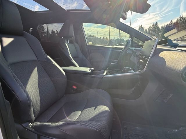 Used 2023 Toyota bZ4X XLE w/ Weather Package image 28