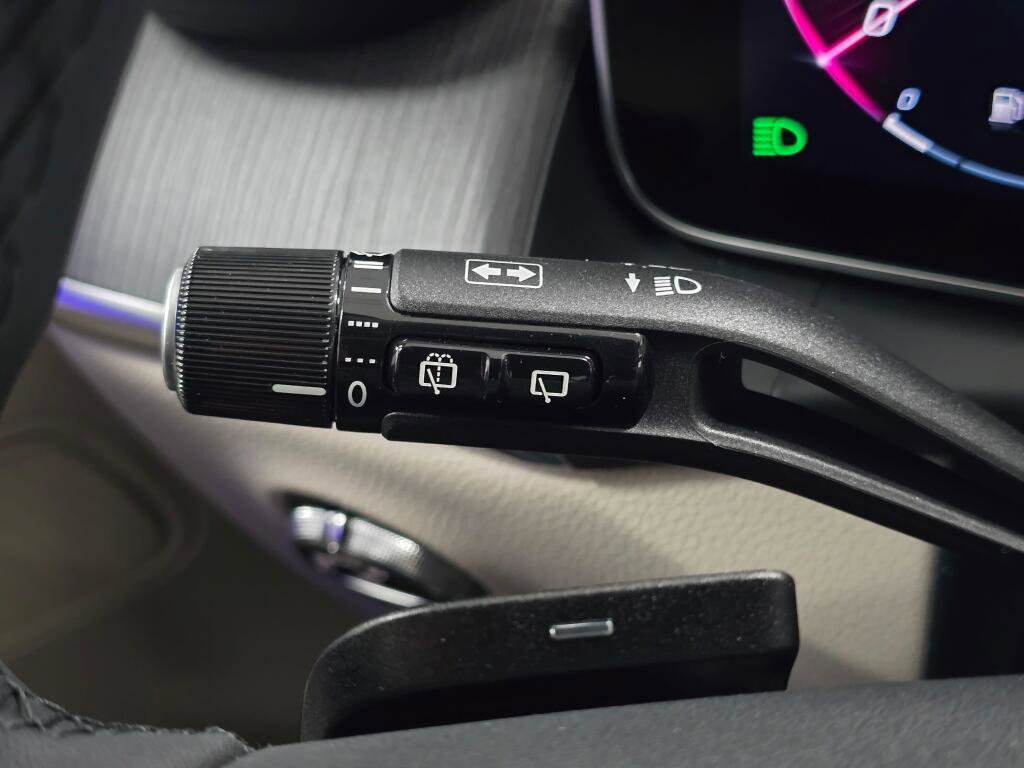 New 2026 Mercedes-Benz GLC 300 4MATIC image 38