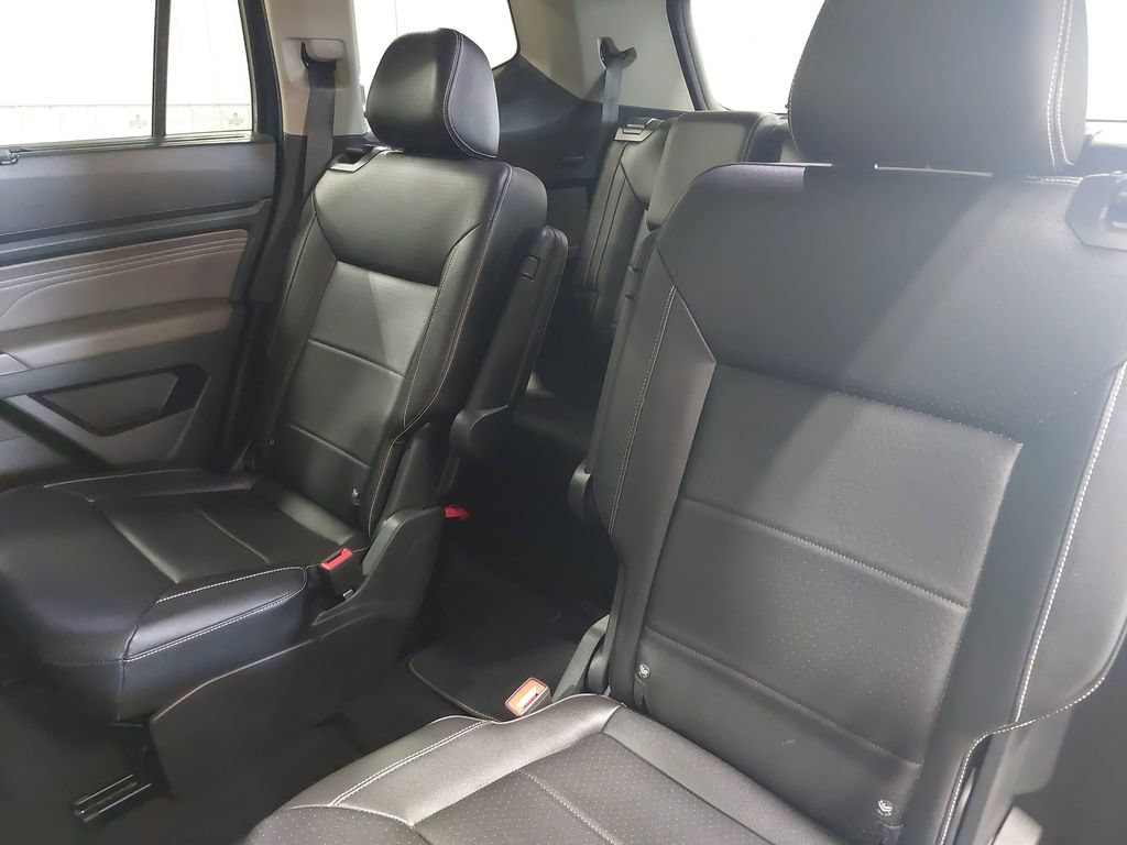 Used 2022 Volkswagen Atlas SE w/ Panoramic Sunroof Package AWD/4WD image 14
