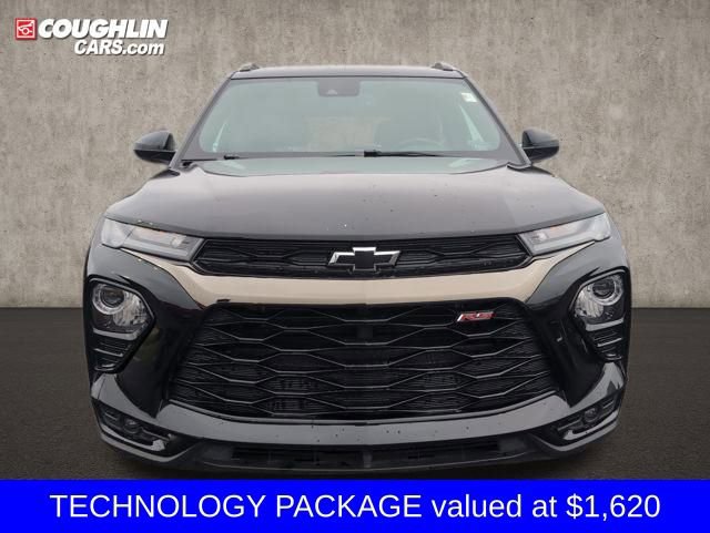 Used 2021 Chevrolet TrailBlazer RS w/ Sun and Liftgate Package image 2