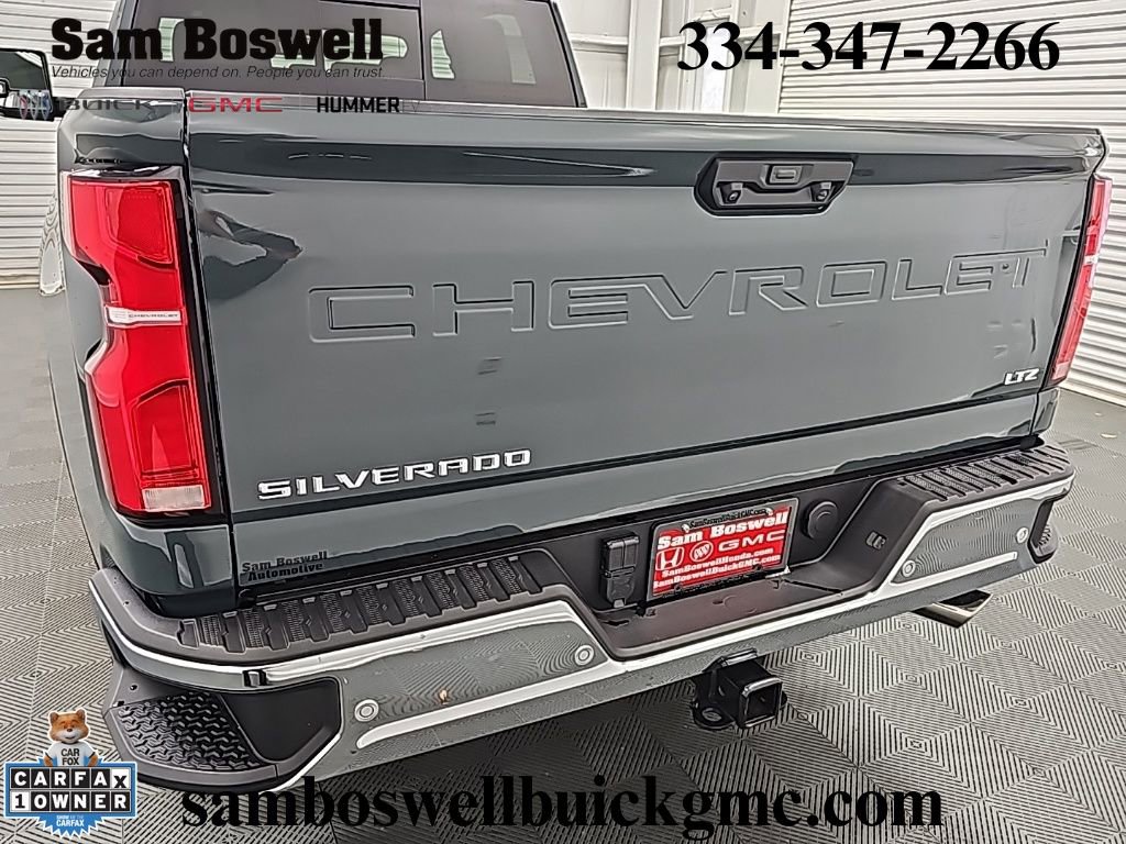 Used 2025 Chevrolet Silverado 2500 LTZ w/ LTZ Convenience Package image 7