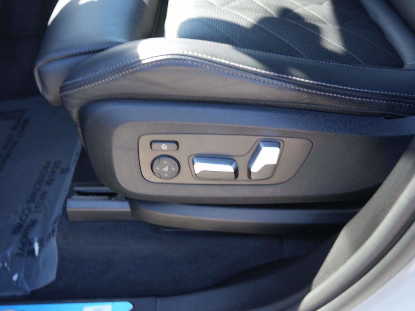 Certified 2023 BMW X5 sDrive40i image 16