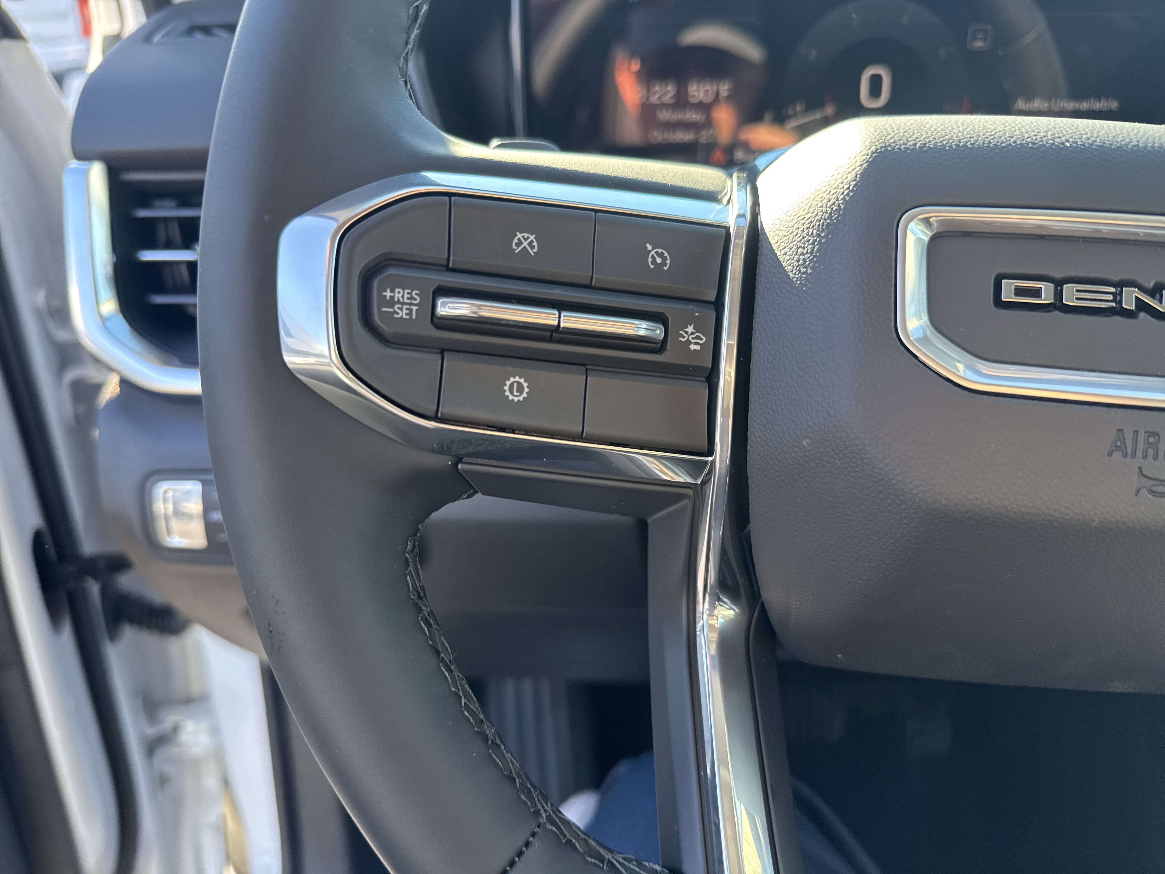 New 2026 GMC Terrain Denali w/ LPO, Floor Liner Package AWD/4WD image 18