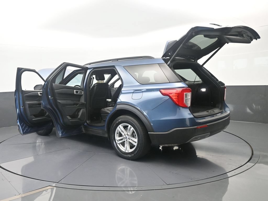 Used 2020 Ford Explorer XLT w/ Equipment Group 202A AWD/4WD image 73