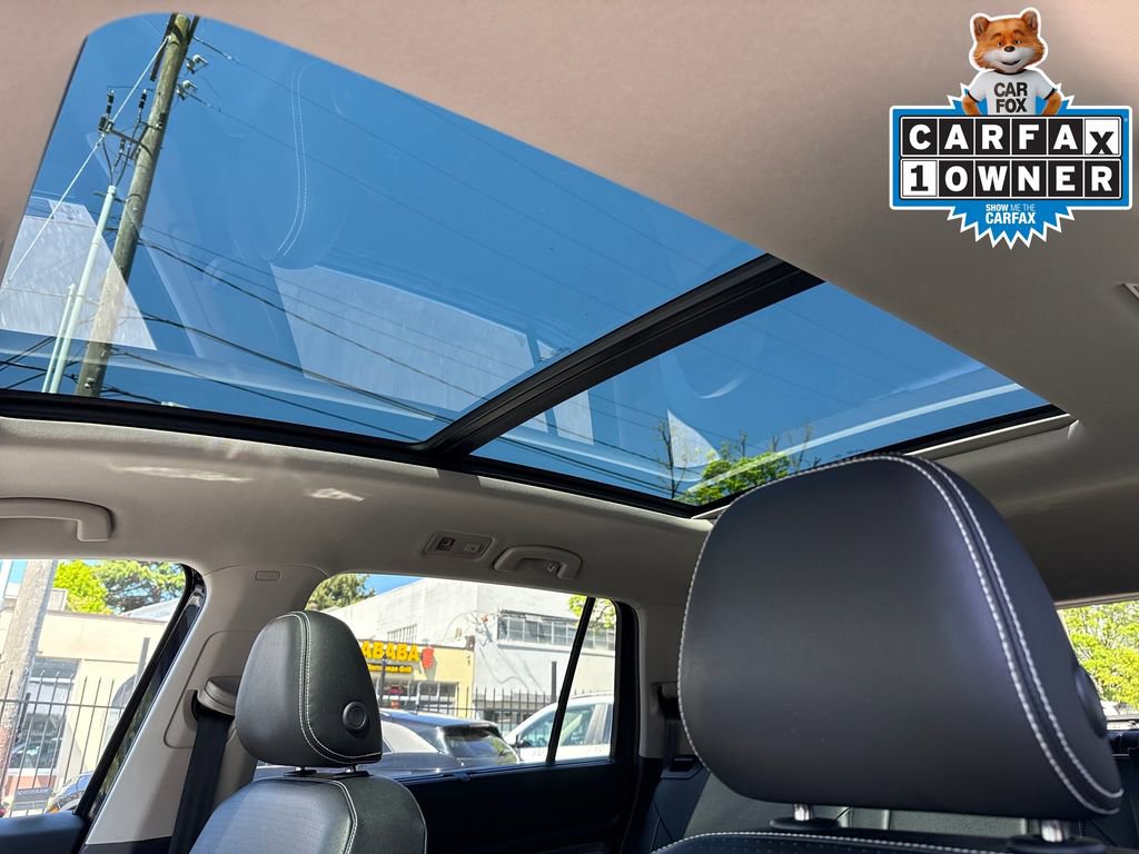 Used 2023 Volkswagen Atlas SE w/ Panoramic Sunroof Package AWD/4WD image 22