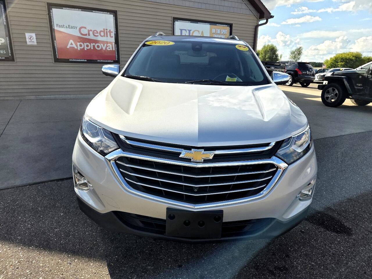 Used 2021 Chevrolet Equinox Premier image 2
