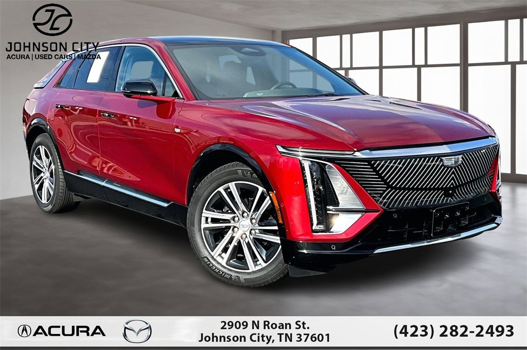 Used 2024 Cadillac Lyriq Luxury image 12