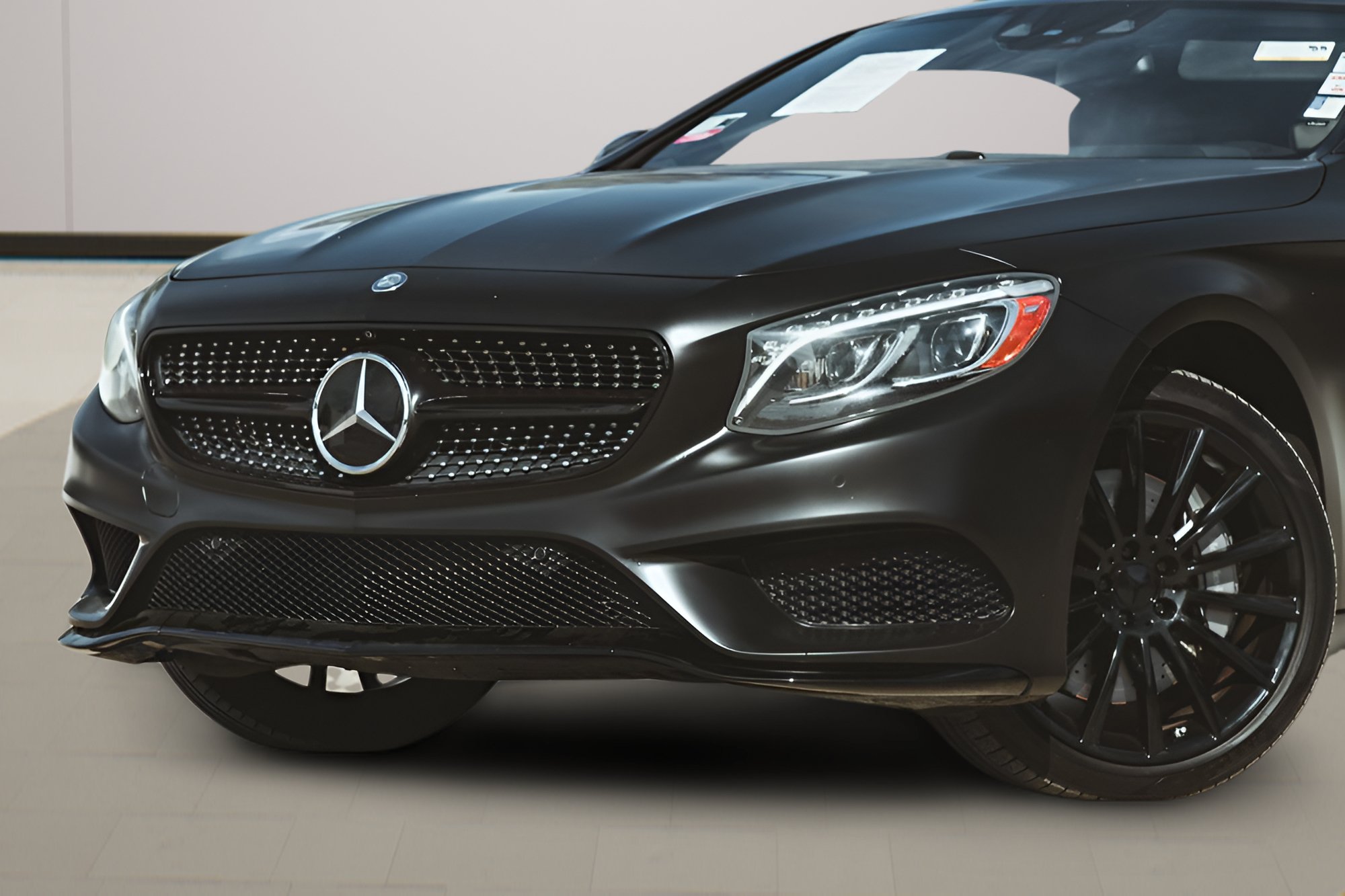 Used 2016 Mercedes-Benz S 550 4MATIC Coupe image 2