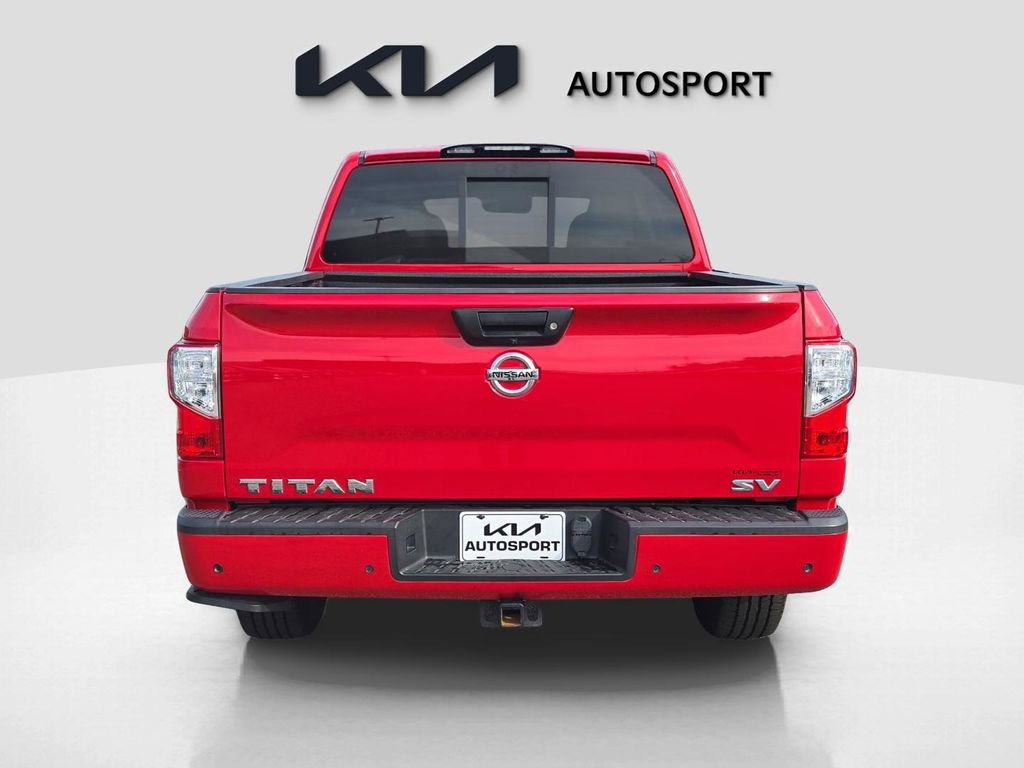 Used 2021 Nissan Titan SV w/ Accessory Utility Package image 9