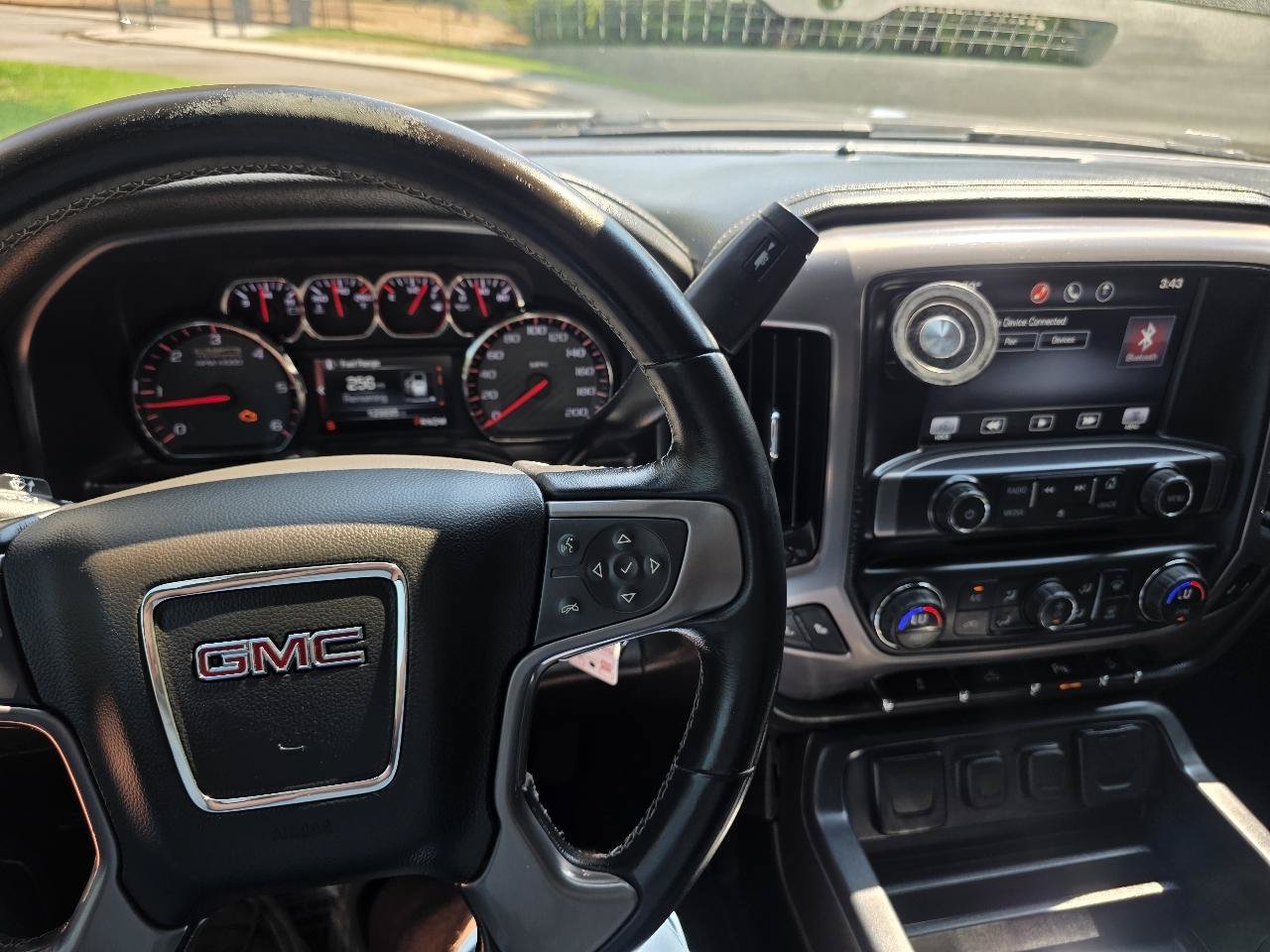 Used 2014 GMC Sierra 1500 SLE AWD/4WD image 16