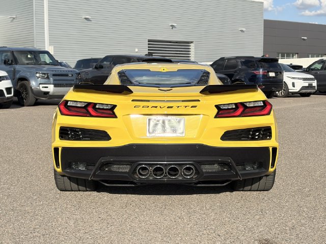 Used 2025 Chevrolet Corvette Z06 RWD image 28