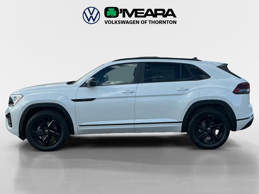 New 2026 Volkswagen Atlas Cross Sport SEL R-Line image 2