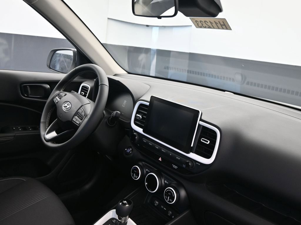 New 2026 Hyundai Venue SEL image 12