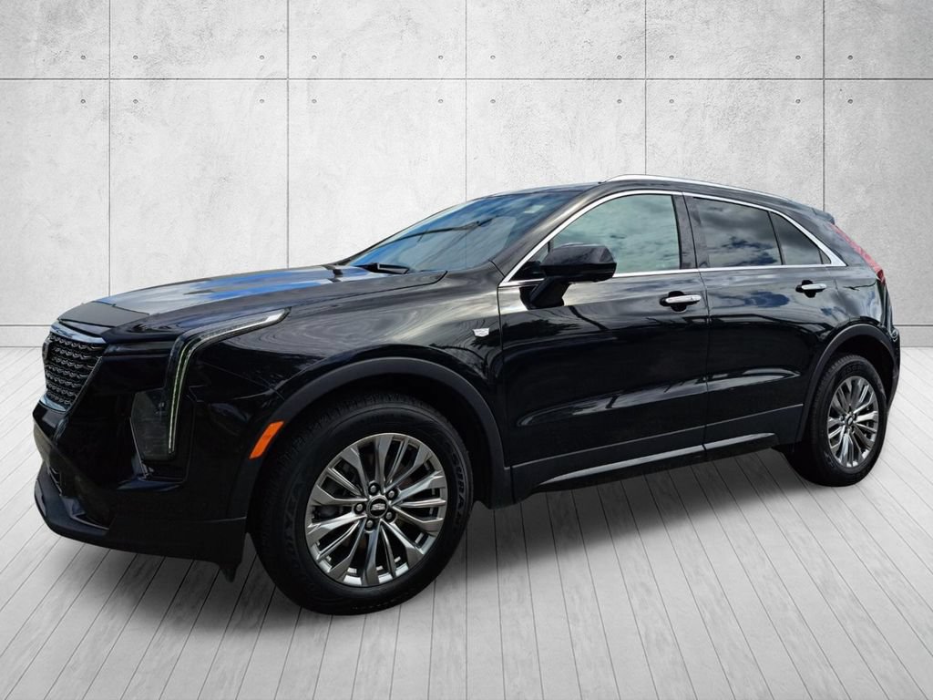 Used 2025 Cadillac XT4 Premium Luxury FWD image 1