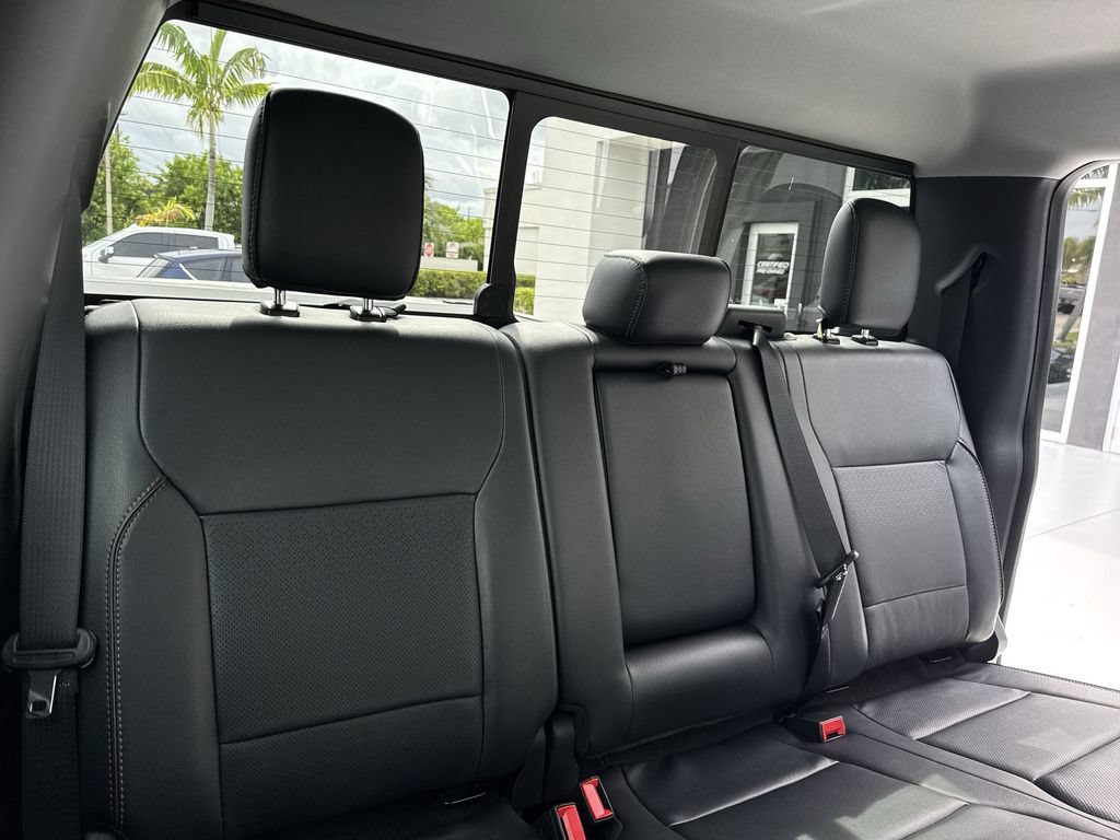 Used 2023 Ford F250 Lariat w/ Lariat Ultimate Package AWD/4WD image 47
