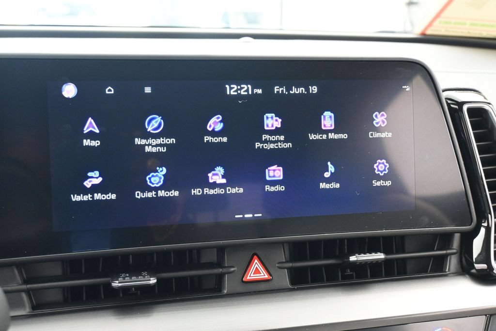 Used 2024 Kia Sportage EX FWD image 21