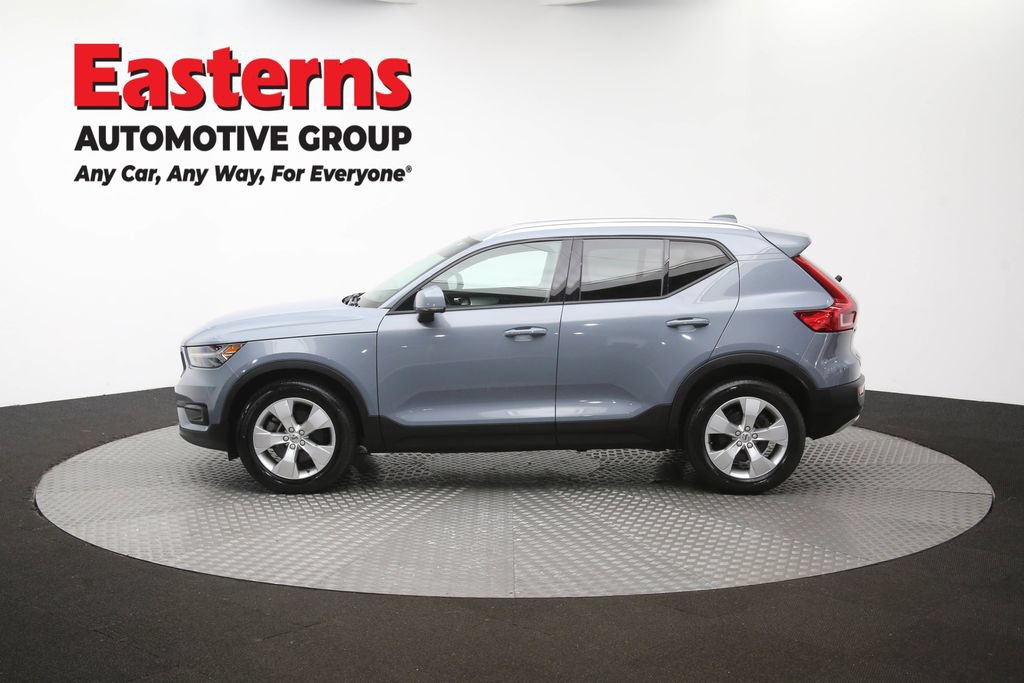 Used 2021 Volvo XC40 T4 Momentum FWD image 59