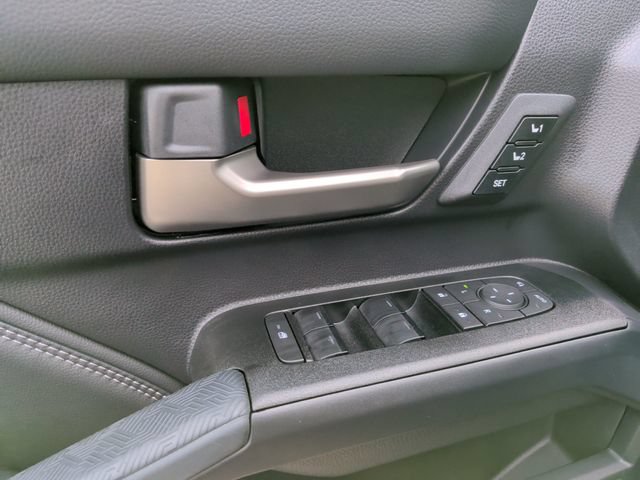 Used 2026 Toyota 4Runner Limited AWD/4WD image 13