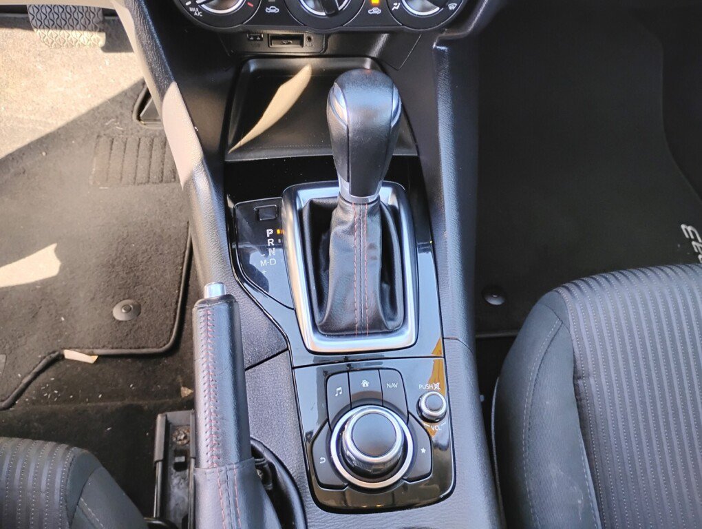 Used 2015 MAZDA MAZDA3 i Touring FWD image 20