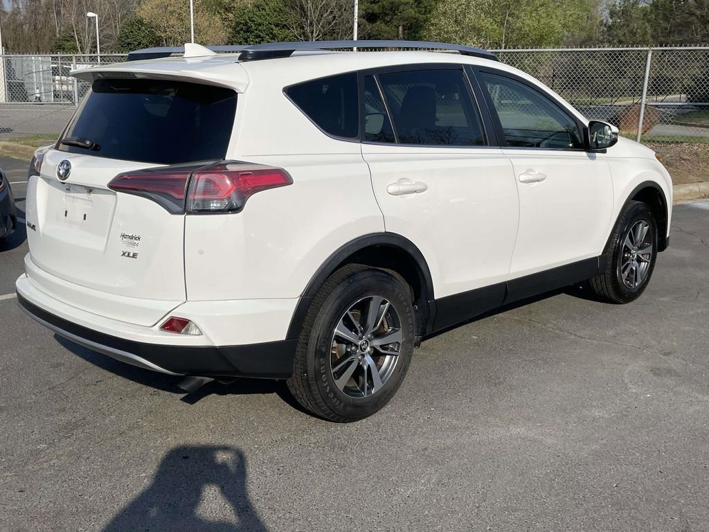 Used 2017 Toyota RAV4 XLE image 9