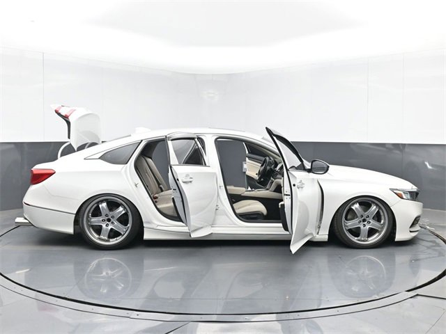 Used 2020 Honda Accord Touring image 51