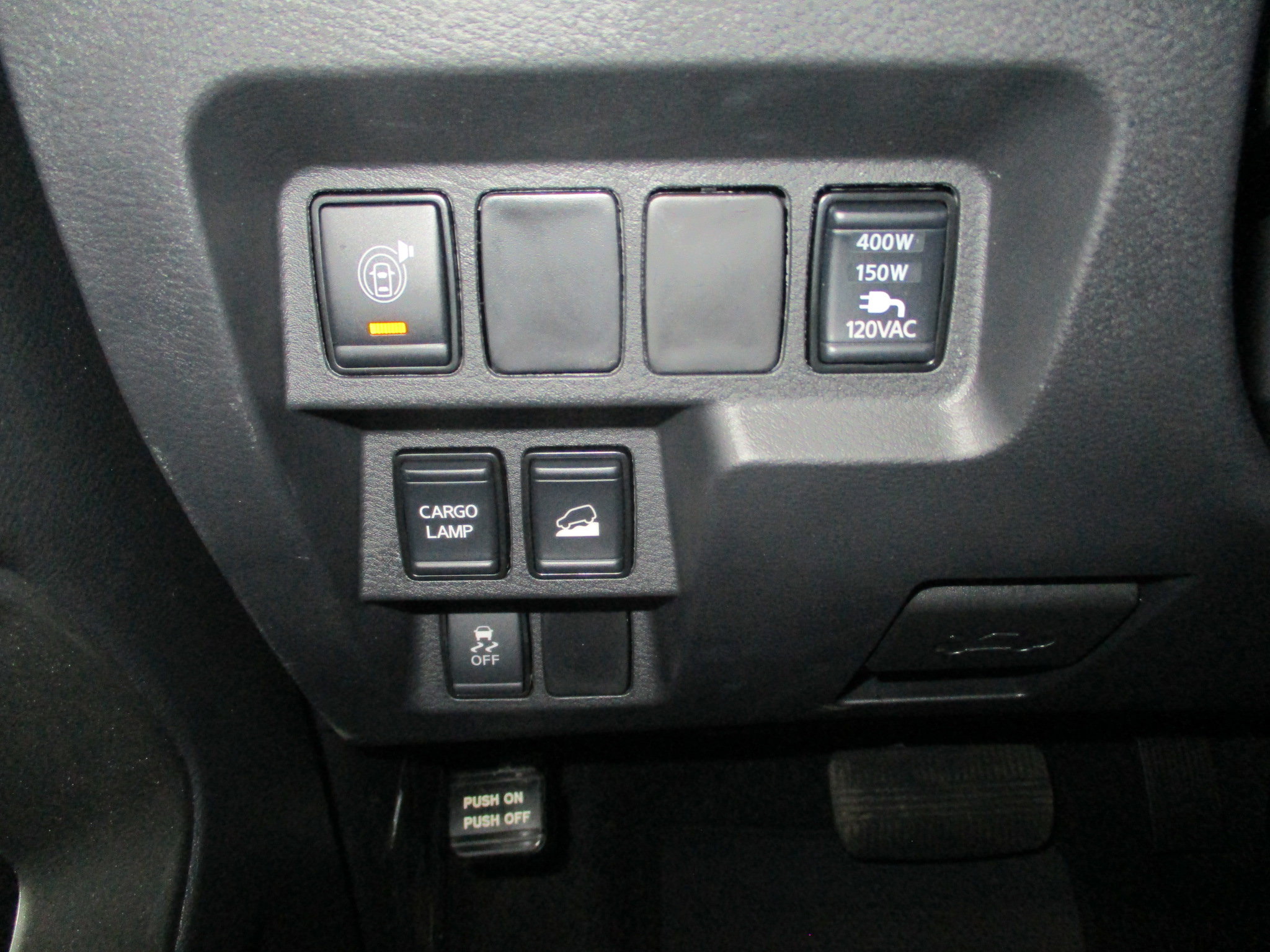 New 2025 Nissan Frontier SL image 22