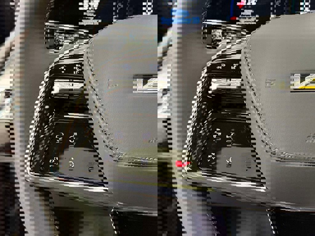 New 2026 Cadillac Lyriq V w/ LPO, Floor Liner Package image 18