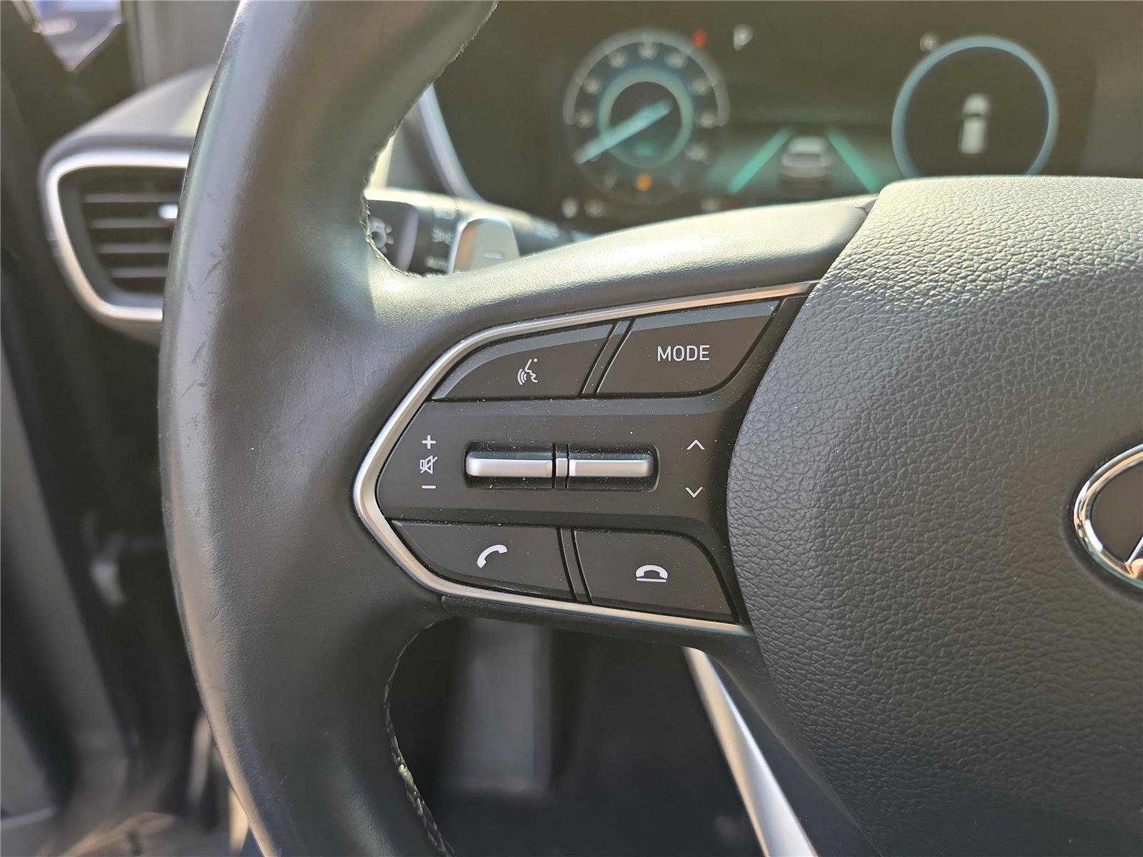 Certified 2021 Hyundai Santa Fe Limited AWD/4WD image 22