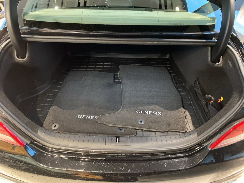 Used 2020 Genesis G70 2.0T image 16