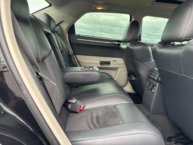 Used 2006 Chrysler 300 SRT8 w/ SRT Option Group I image 23