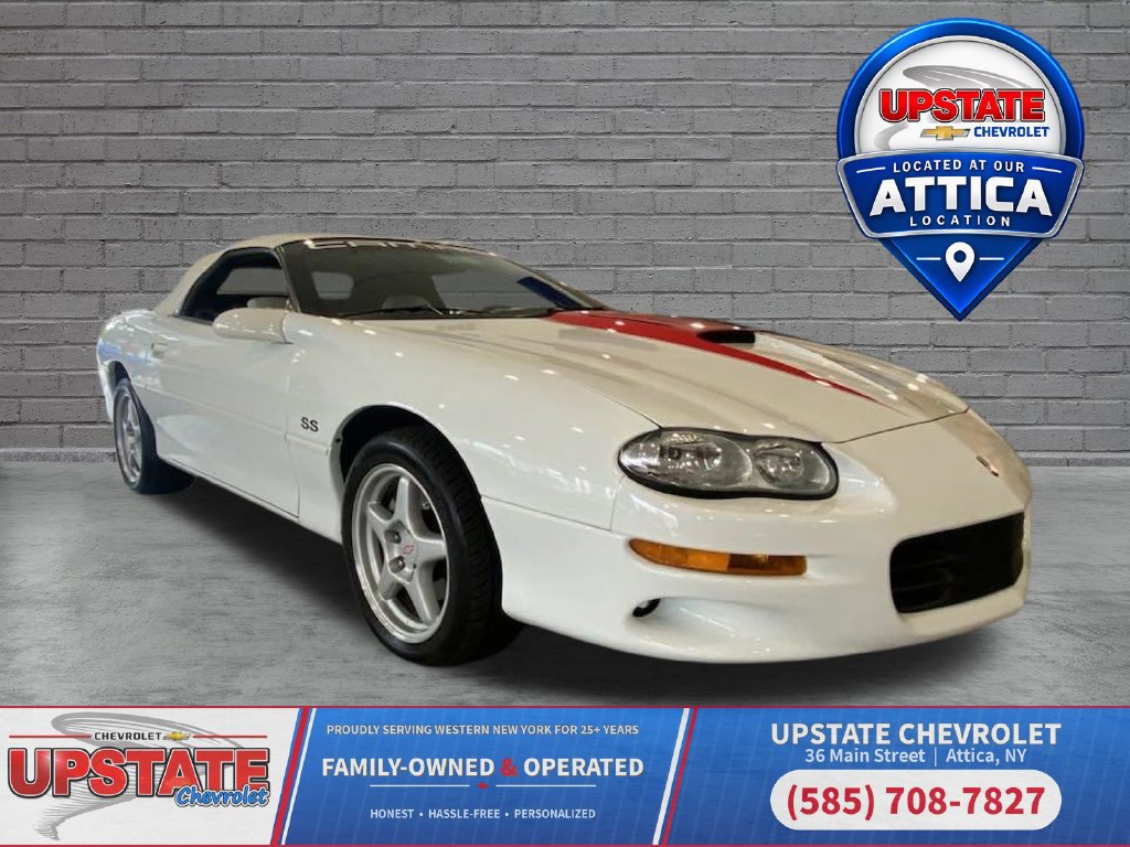 Used 1998 Chevrolet Camaro Z28 w/ SS Performance/Appearance Pkg RWD image 1