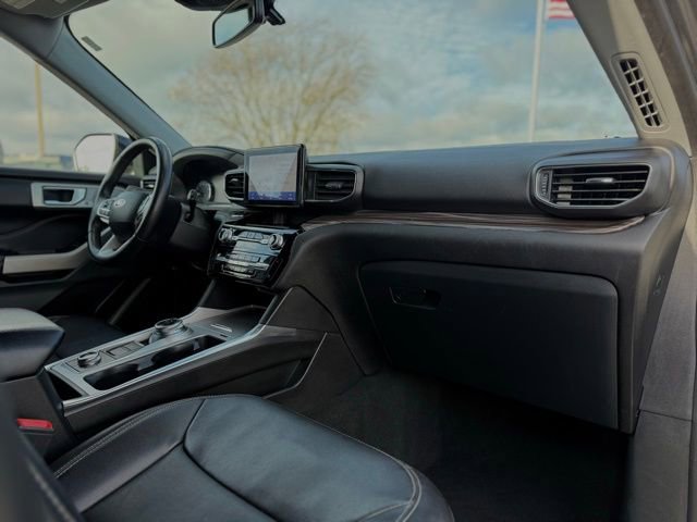 Certified 2023 Ford Explorer Limited image 19
