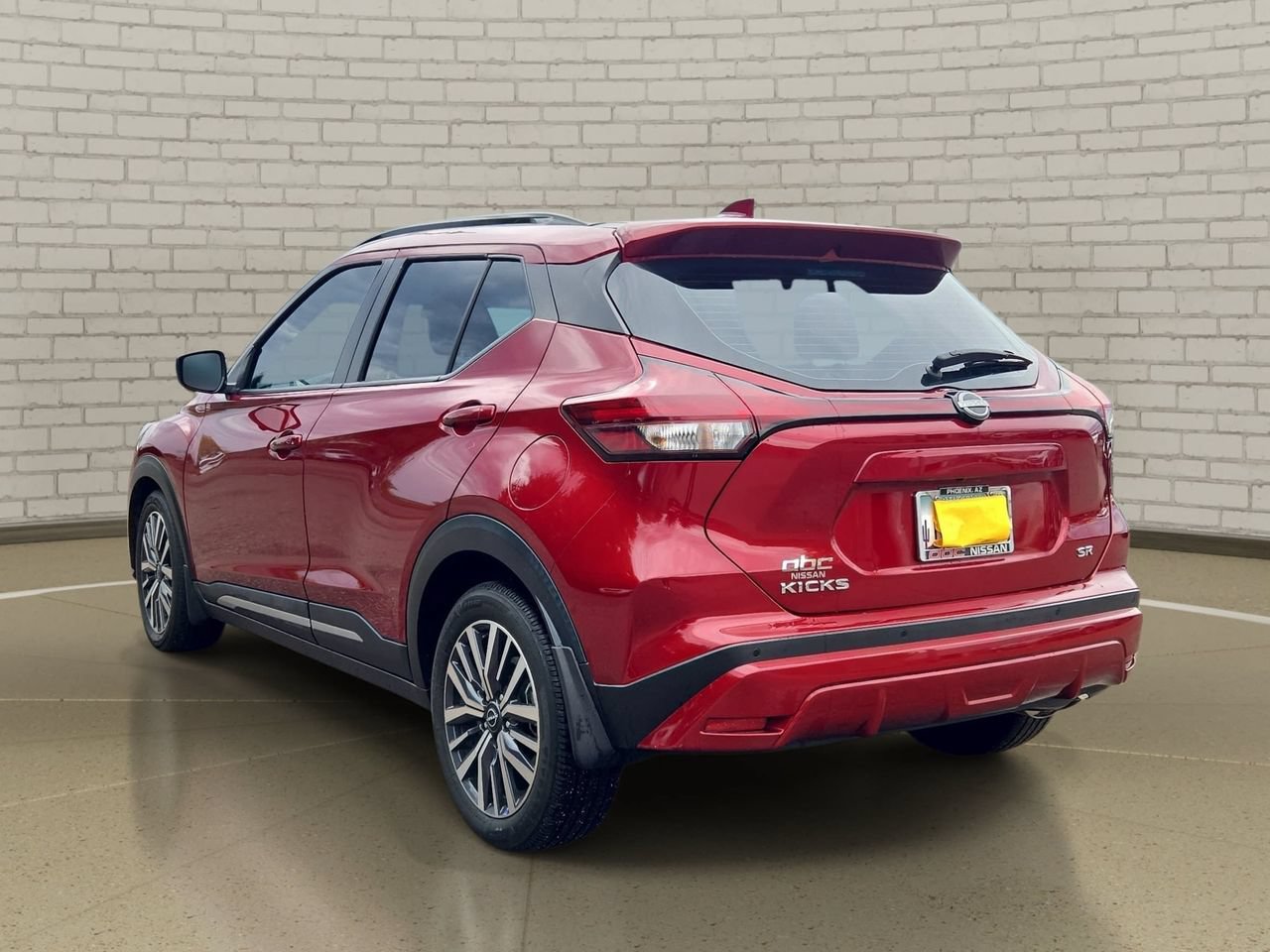 Certified 2024 Nissan Kicks SR FWD image 7
