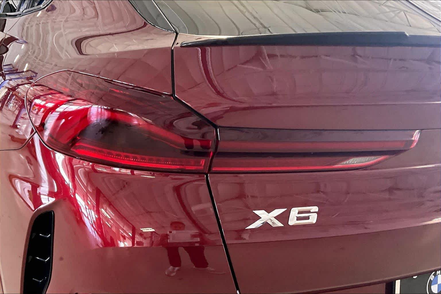 New 2027 BMW X6 xDrive40i AWD/4WD image 14