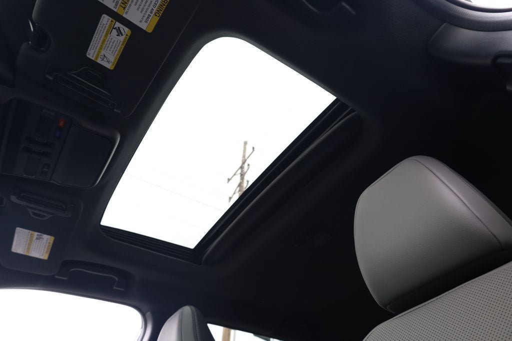 New 2026 Subaru Outback Limited AWD/4WD image 9