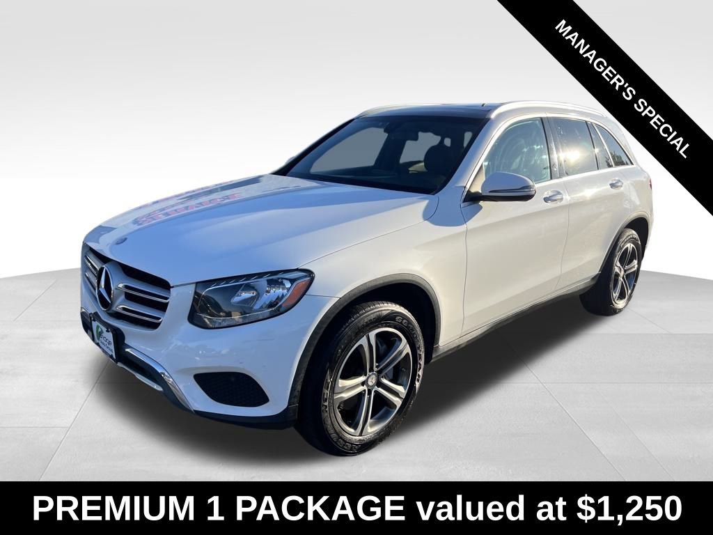 Used 2017 Mercedes-Benz GLC 300 w/ Premium 1 Package image 3