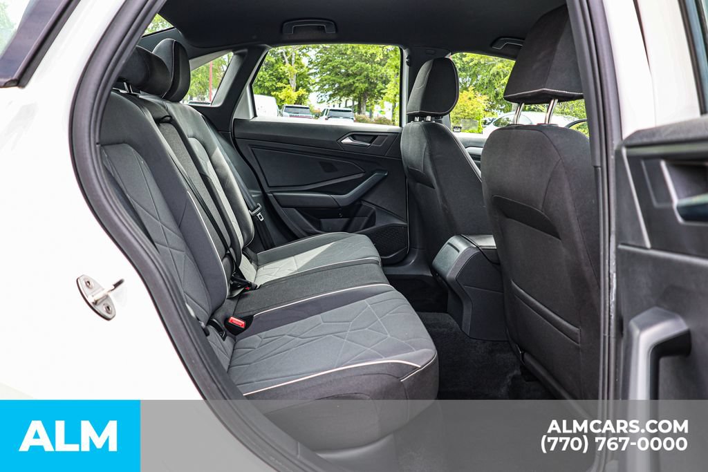 Used 2025 Volkswagen Jetta Sport FWD image 21