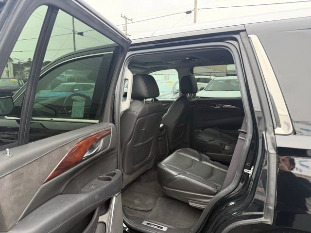 Used 2015 Cadillac Escalade Premium image 10