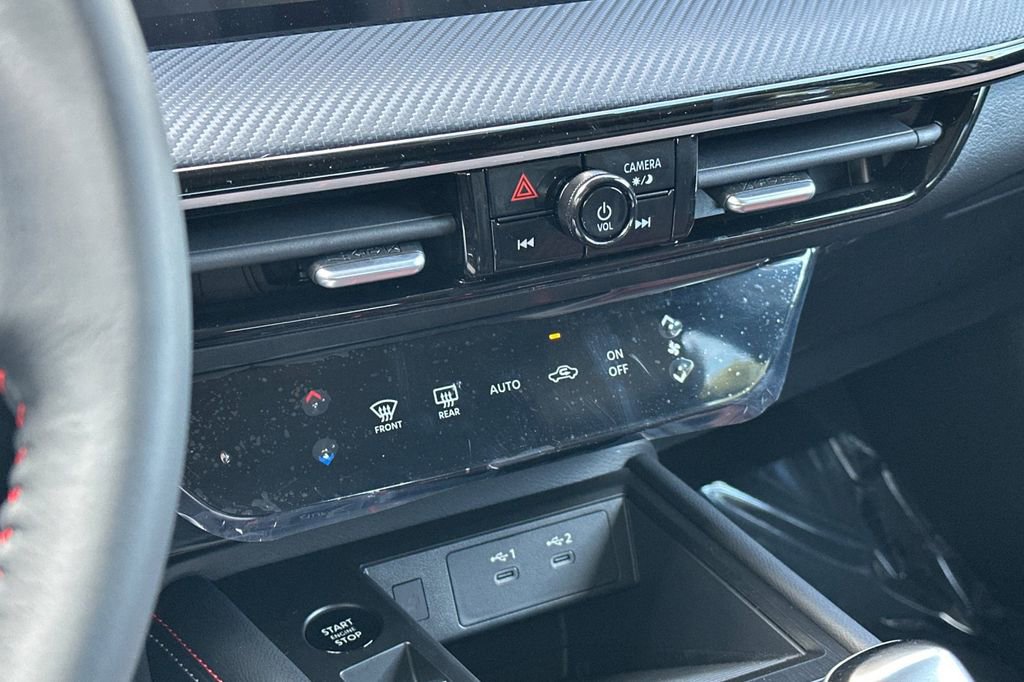 New 2025 Nissan Kicks SR w/ Illumination Package image 17