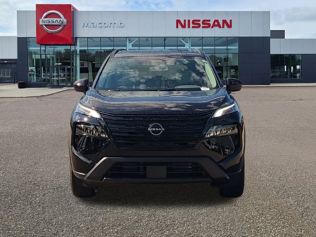 New 2027 Nissan Rogue Dark Armor AWD/4WD image 2