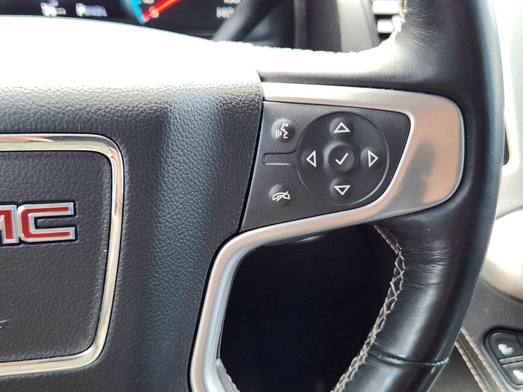Used 2017 GMC Yukon XL SLT AWD/4WD image 19