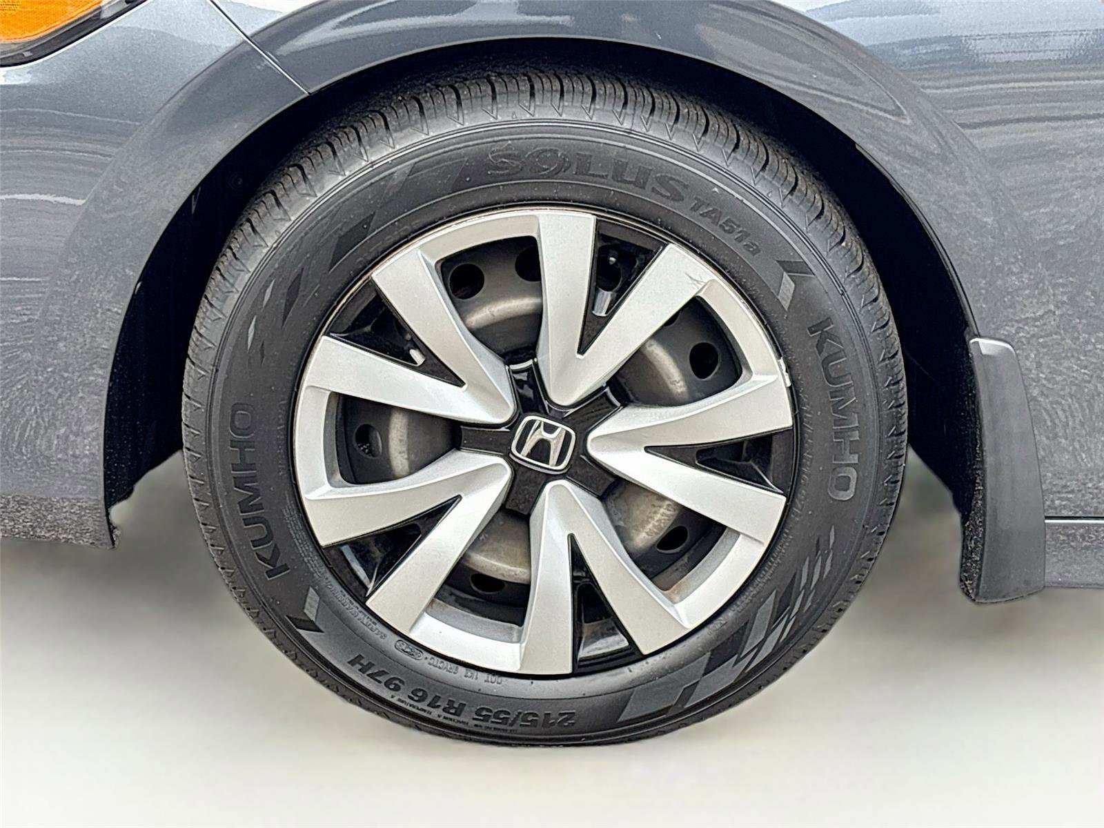 Certified 2023 Honda Civic LX image 29