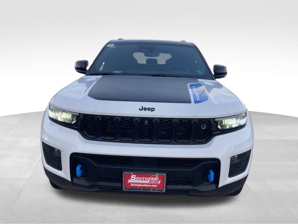 New 2024 Jeep Grand Cherokee Trailhawk w/ Advanced Protech Group II image 9